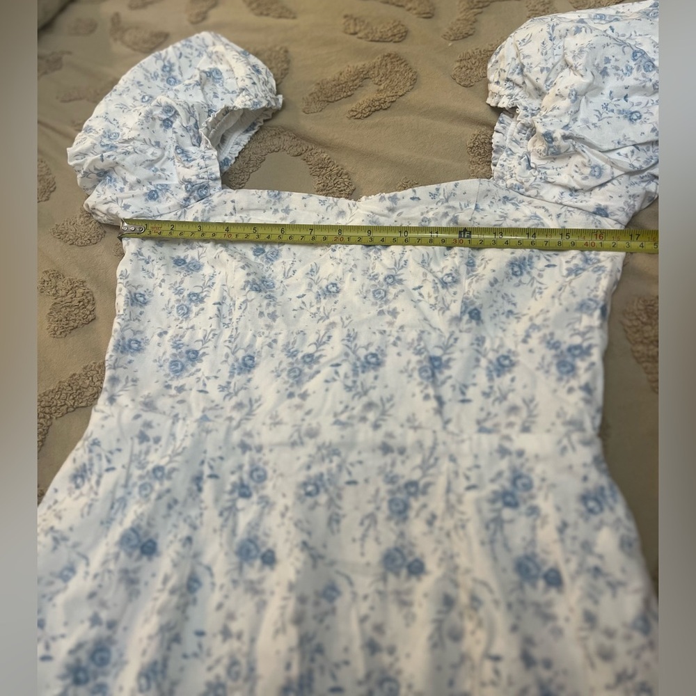 🍰 Francesca’s Blue Floral Puff Sleeve Mini Dress - Picture 11 of 11